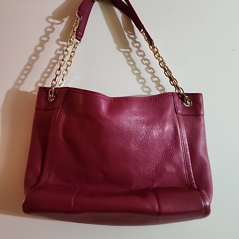 Tory Burch Britten Raspberry Color Leather Slouchy Shoulder Handbag - Picture 10 of 11